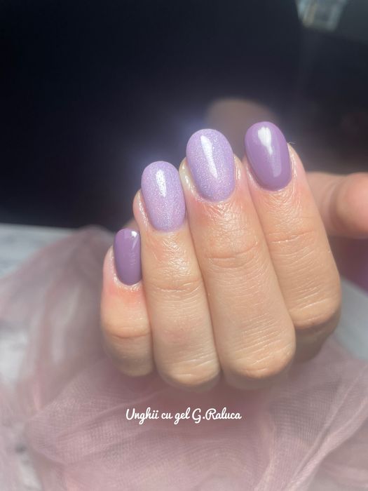 Manichiura si pedichiura cu gel