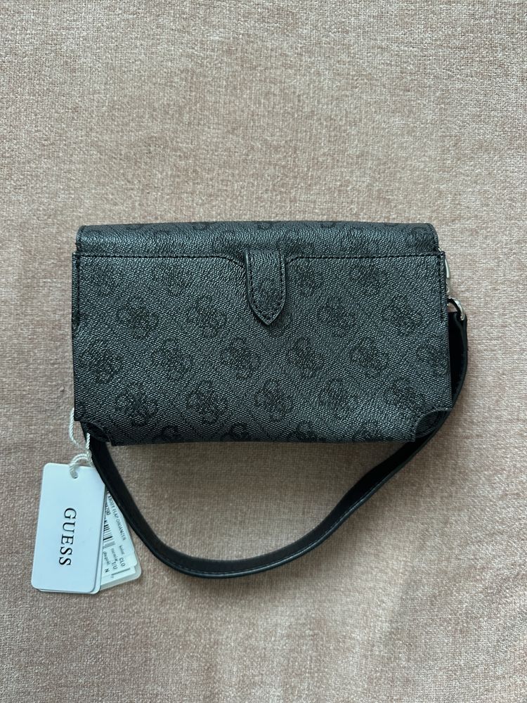 Дамска чанта Guess