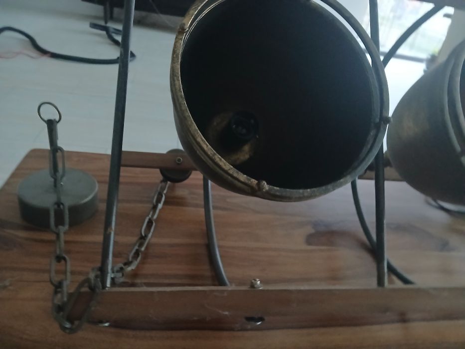 Candelabru dimensiuni mari, nou, cu eticheta.