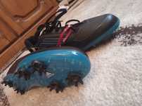 Vând ghete fotbal de sintetic adidas. Mărimea 40