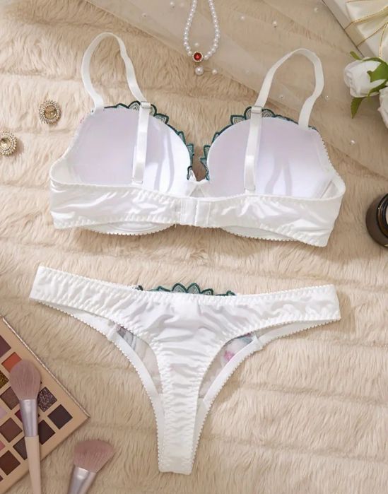 Set lenjerie intima marime 80B nou