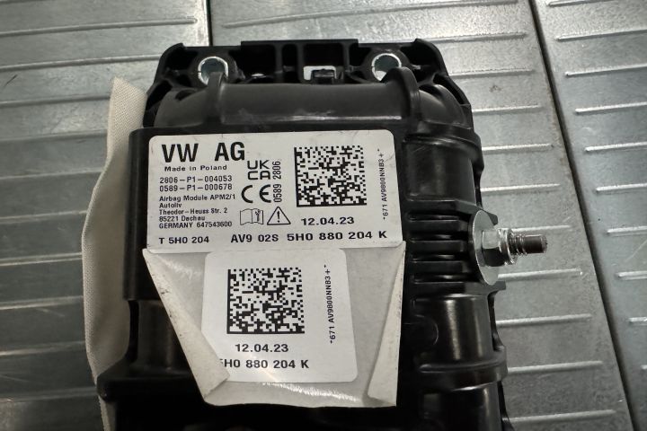 Airbag pasager  5H0880204K Volkswagen VW Golf 8  [din 2020 pana  2024