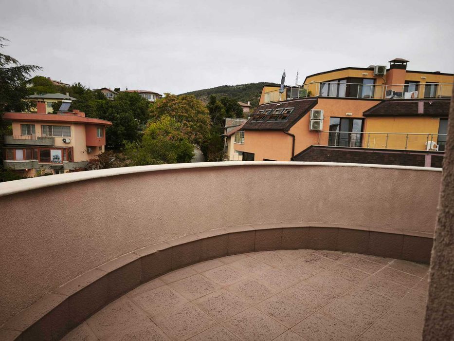 Тристаен панорамен в жк Бриз, Варна