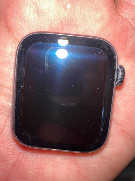 Apple Watch SE 40mm Gray