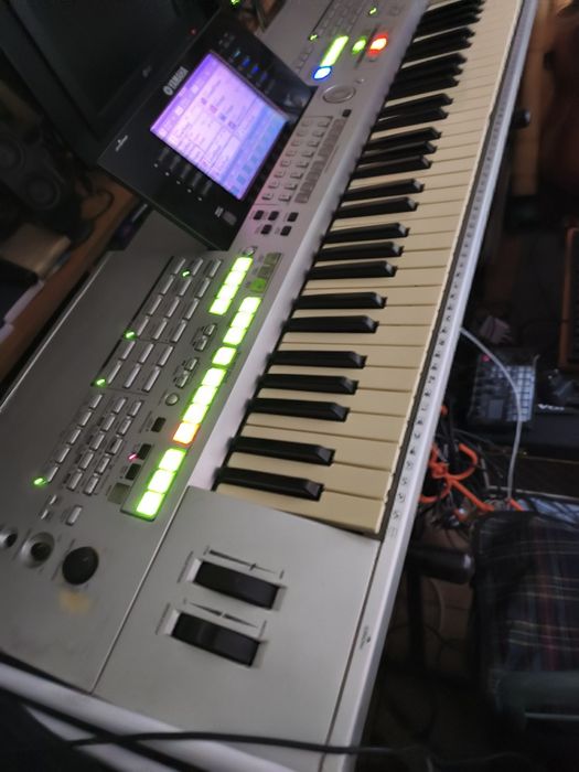 Yamaha tyros1, arranger workstation