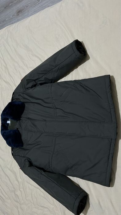 Продам бушлат в отличном состоянии размер 50/52 рост 170/176 б/у