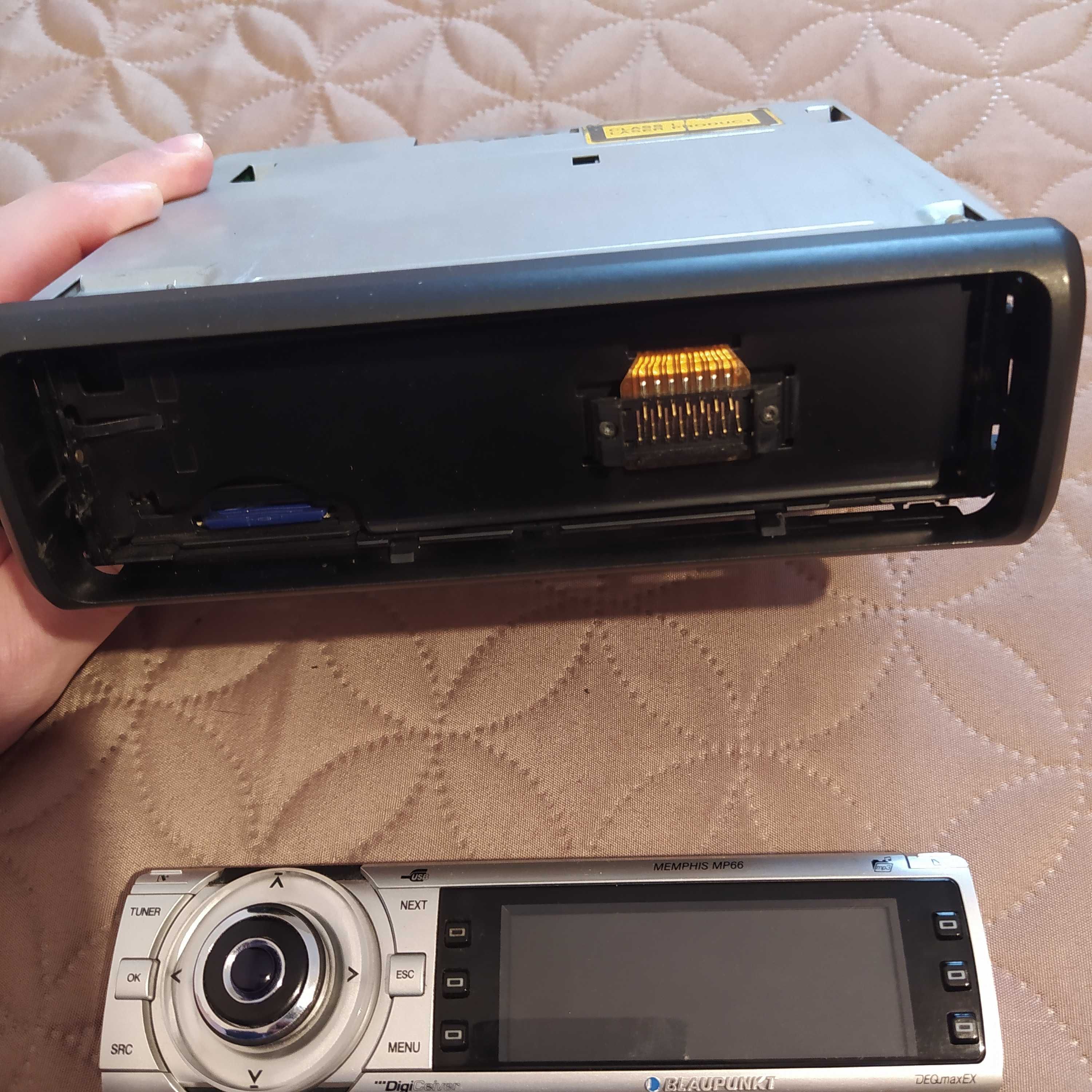 Продавам авторадио MP3 плеър Blaupunkt