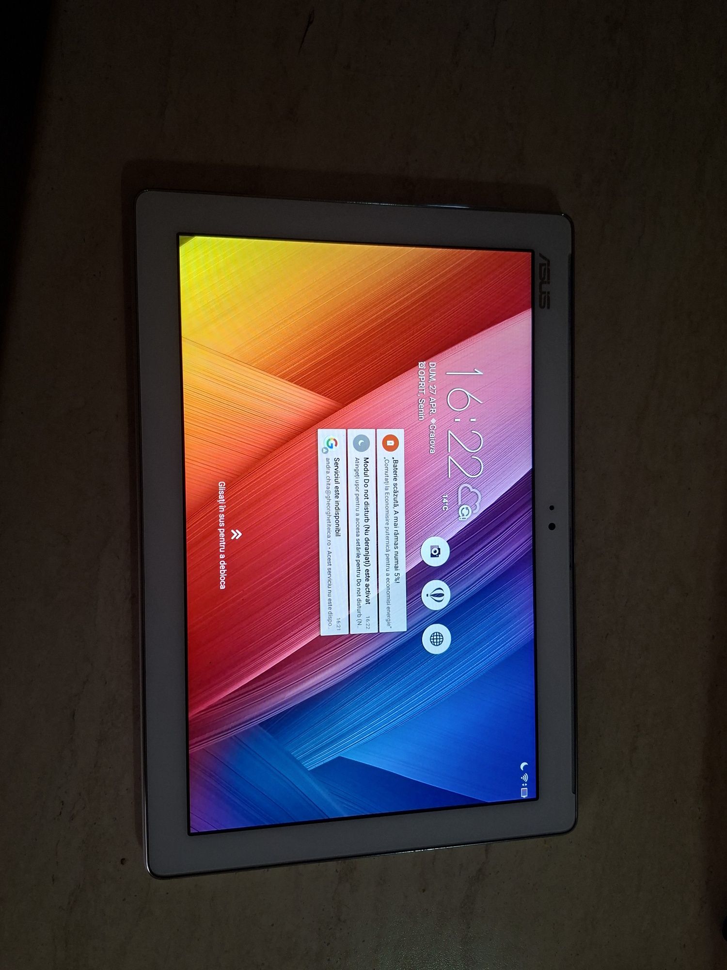 Tableta asus  ca noua