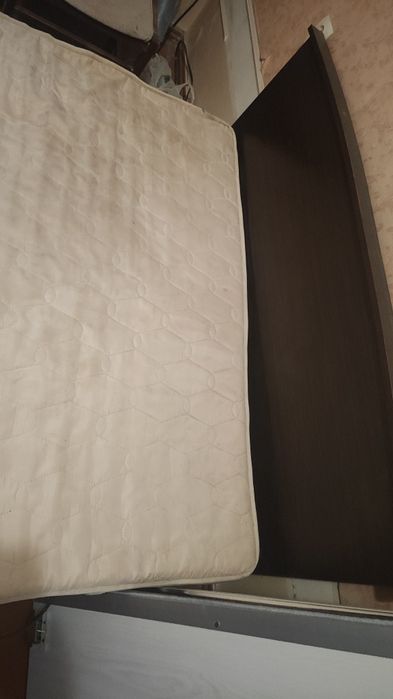 Продам шкаф  и кровать