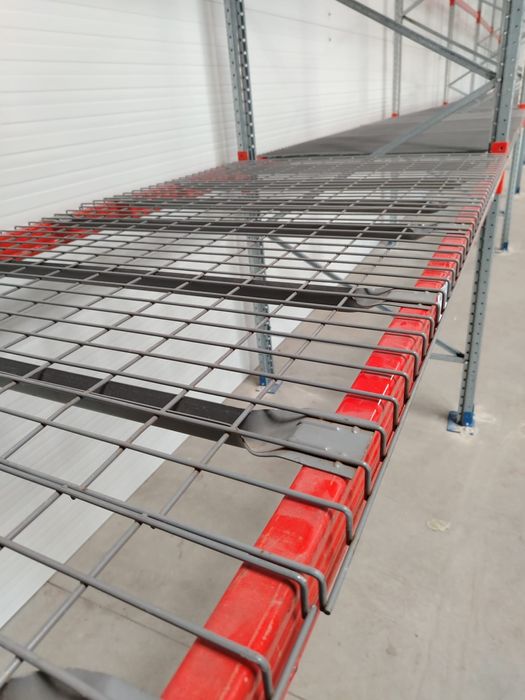 Rafturi metalice 644x677
