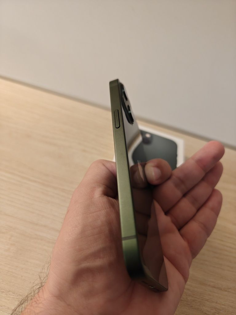 Iphone 13 128 GB / ALPINE GREEN