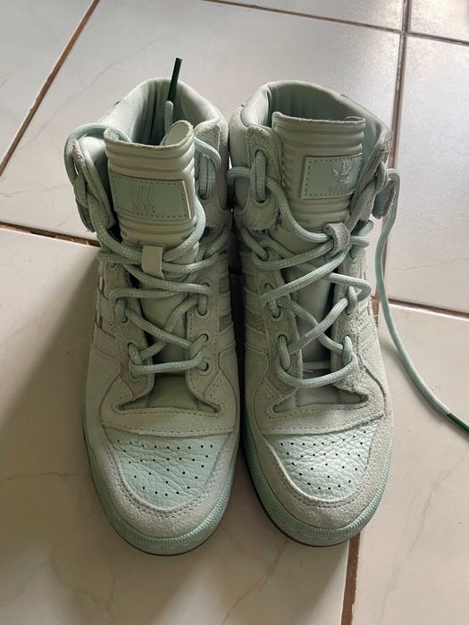 Adidas Ivy Park x Forum Mid 'Green Tint' FZ4387