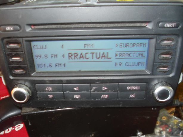 Vand Radio- cd de masina vw, RCD300 cu cod