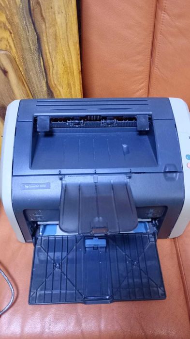 Принтер HP 1010. Один из самых надёжных и неприхотливых принтеров