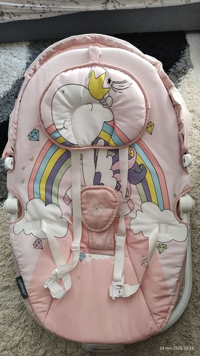 Leagăn muzical bebeluși