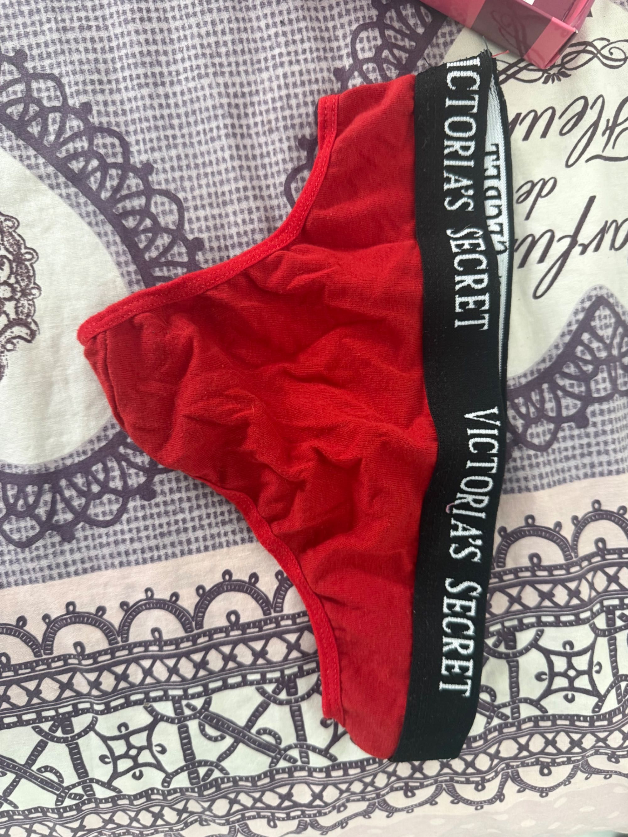 Комплект бельо Victoria’s Secret