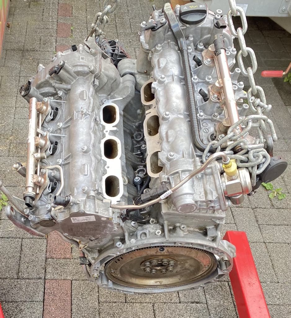 Двигател Mercedes 3.5 бензин