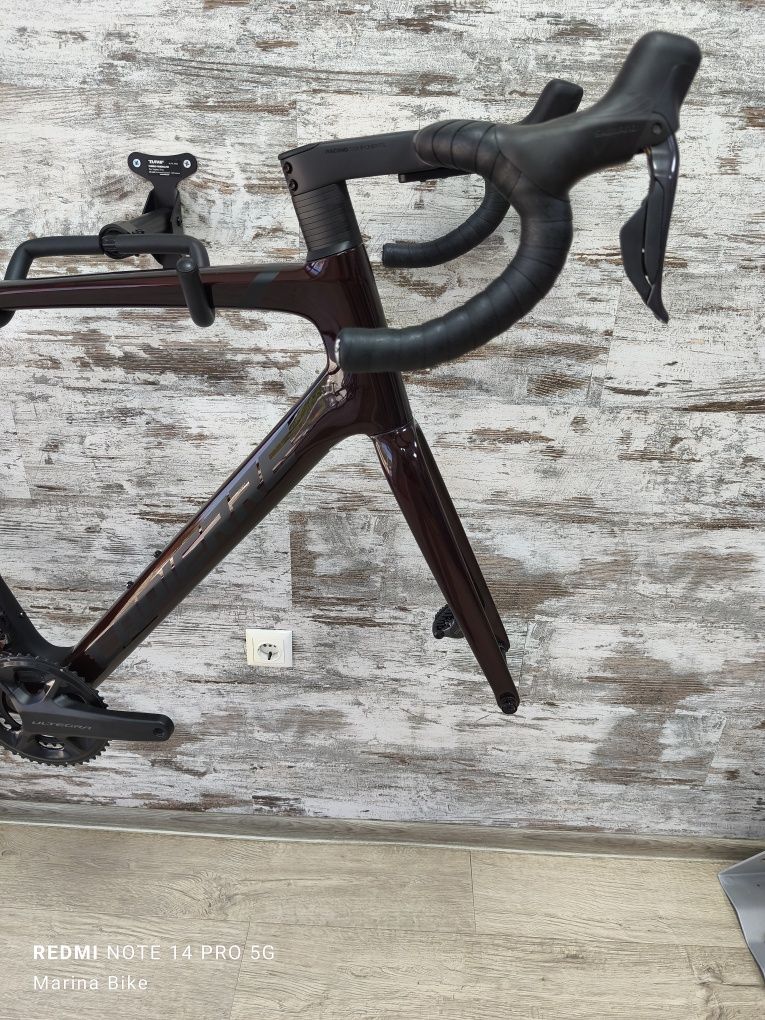 НОВ карбонов шосеен велосипед без капли Lapierre Xelius SL Ultegra Di2