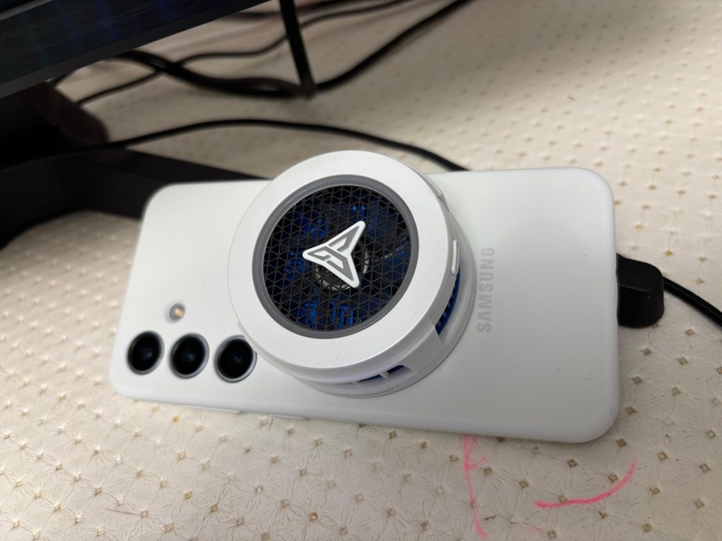 Flydigi Q1 & B7X