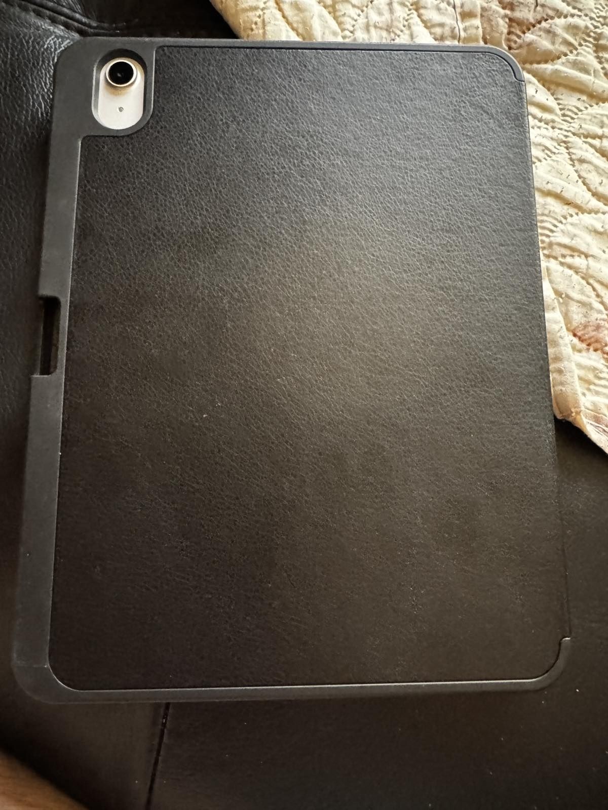 Apple iPad A16 (2025)