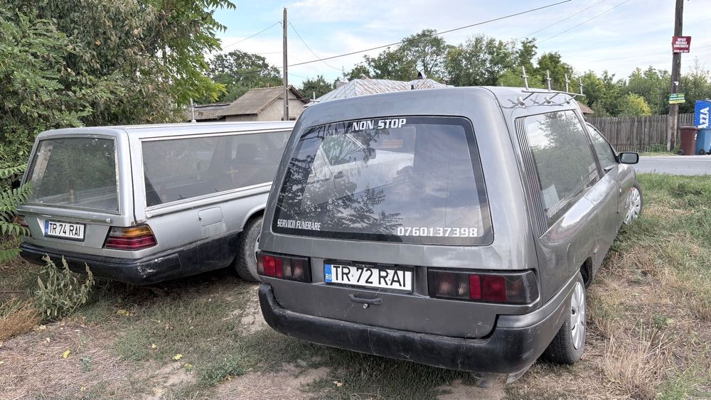 Vând mașină funerară