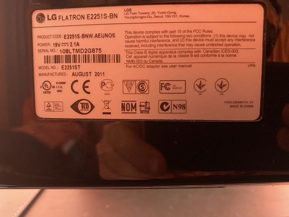 Monitor LG FLATRON E2251