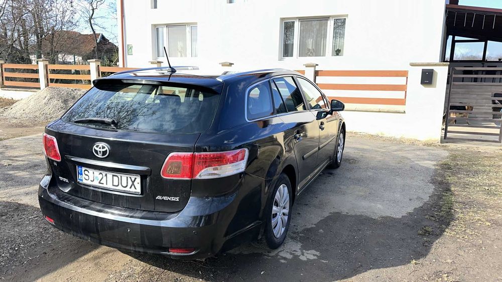 toyota avensis T27 diesel la pret bun