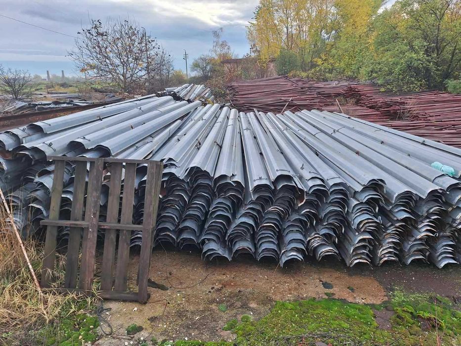 Конструкция за стъклена оранжерия.