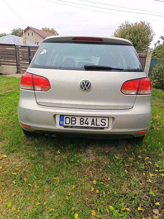 Vând Golf 6 benzina