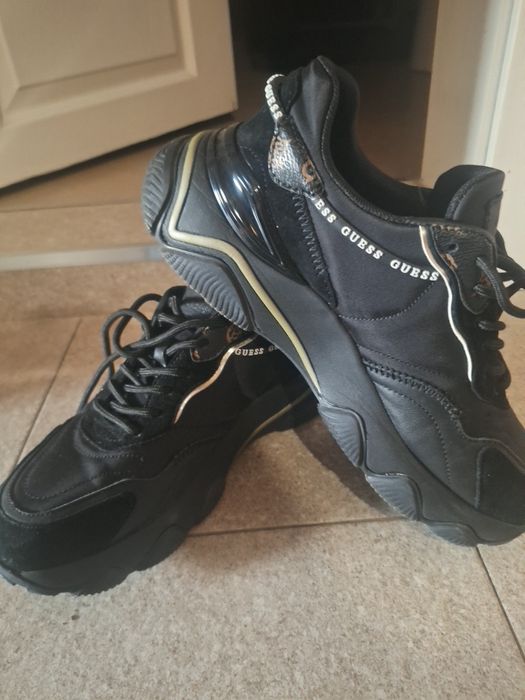 Дамски маратонки Guess