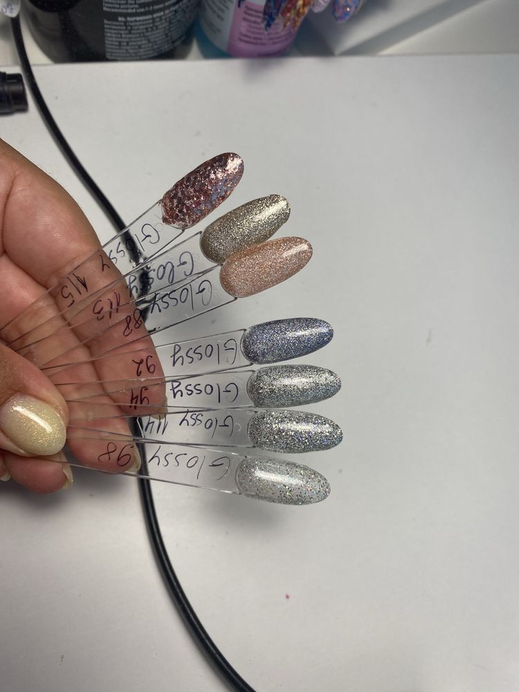 Гел лакове - Dama nail art