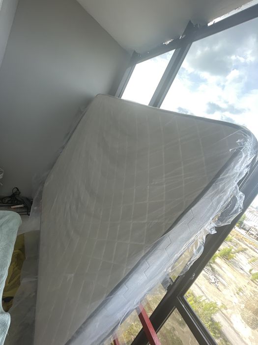 Матрас б/у 200*160см