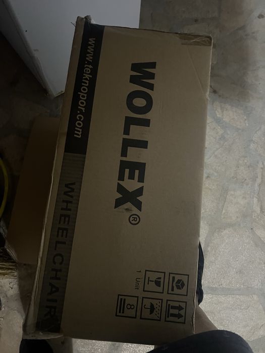 Инвалиден стол за баня