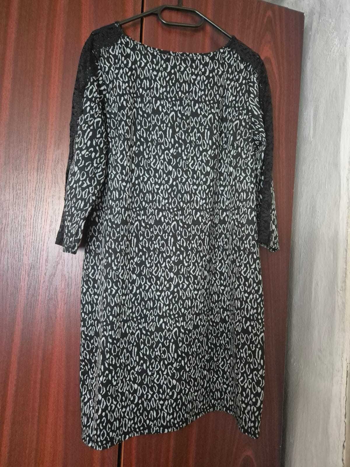Rochie de zi alb cu negru