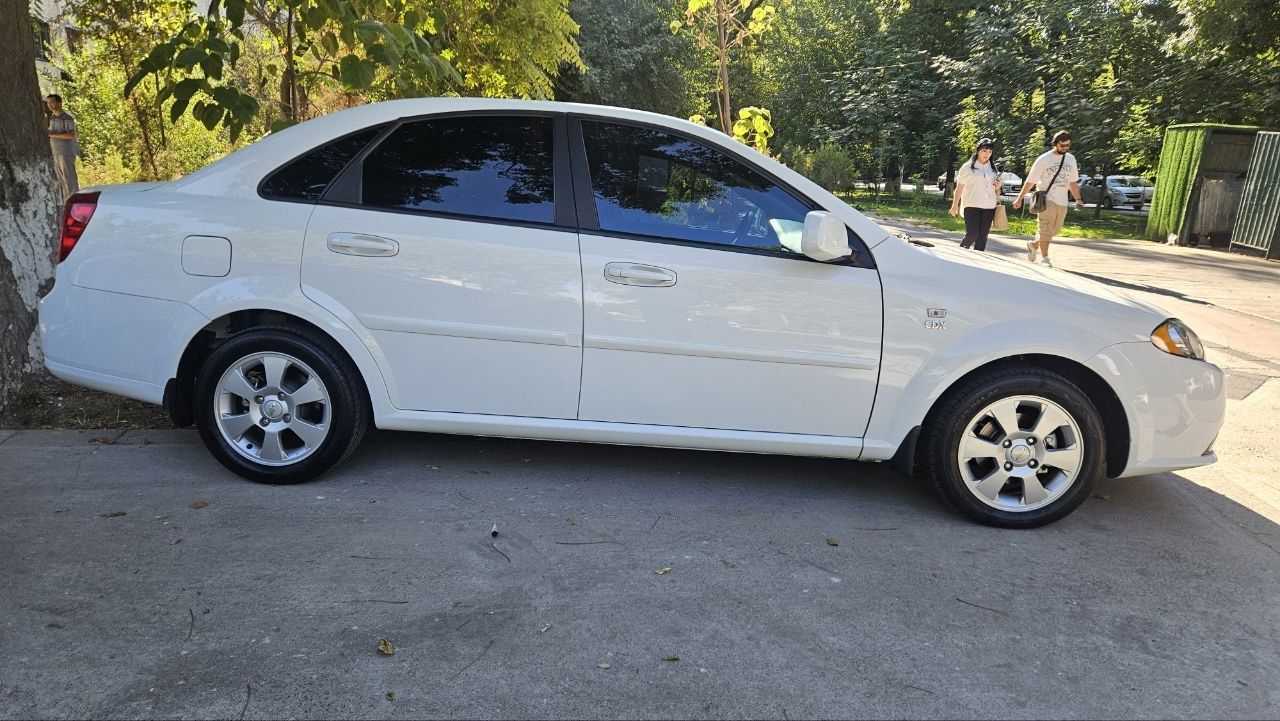 Chevrolet jentra 2023 3-pozitsiya full