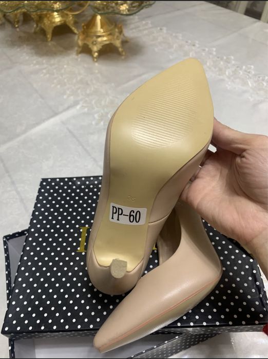 Туфли от бренда IDEYAL