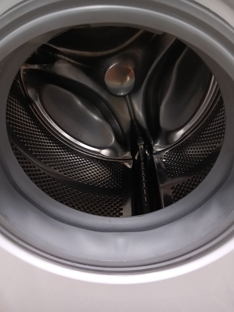 Високо технологична пералня Бош Bosch Maxx 7 A+++ 7кг 2 г.Гаранция