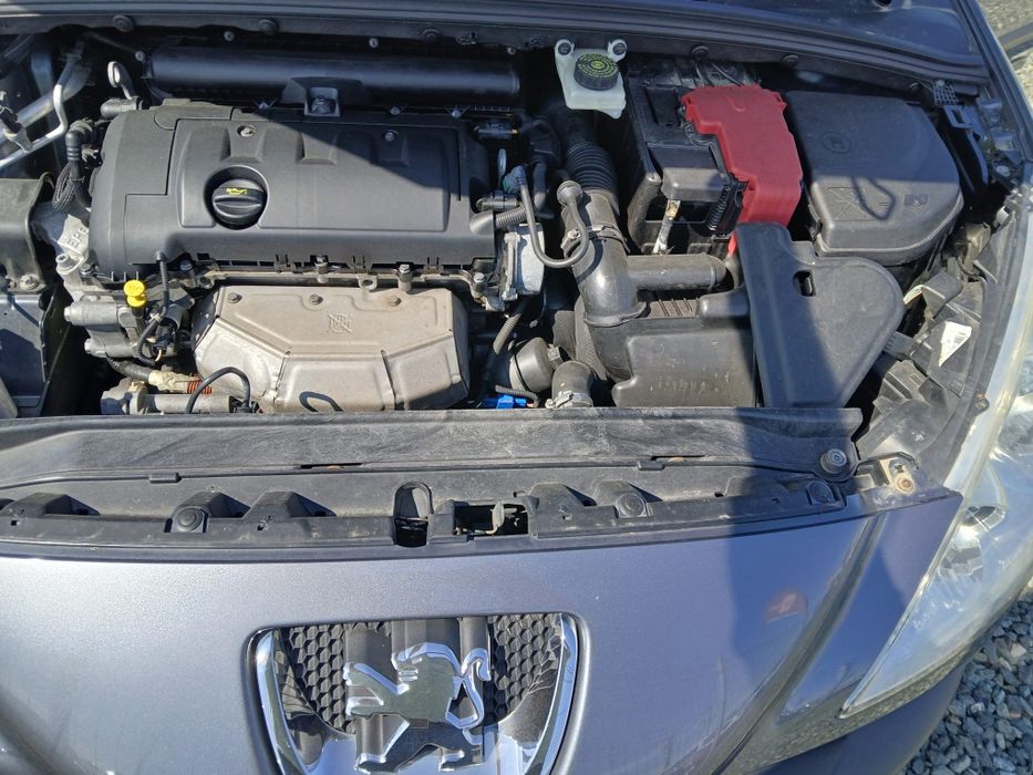 2008 Peugeot 308 - 1.4 90CP - Clima / Recent inmatriculat in Romania!