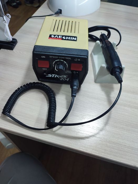 Продам оборудование для маникюра и педикюра.