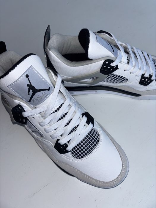 Jordan 4 Military Black