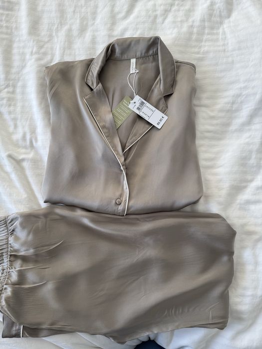 Pijamale Intimissimi mărimea M din mătase naturală 100%