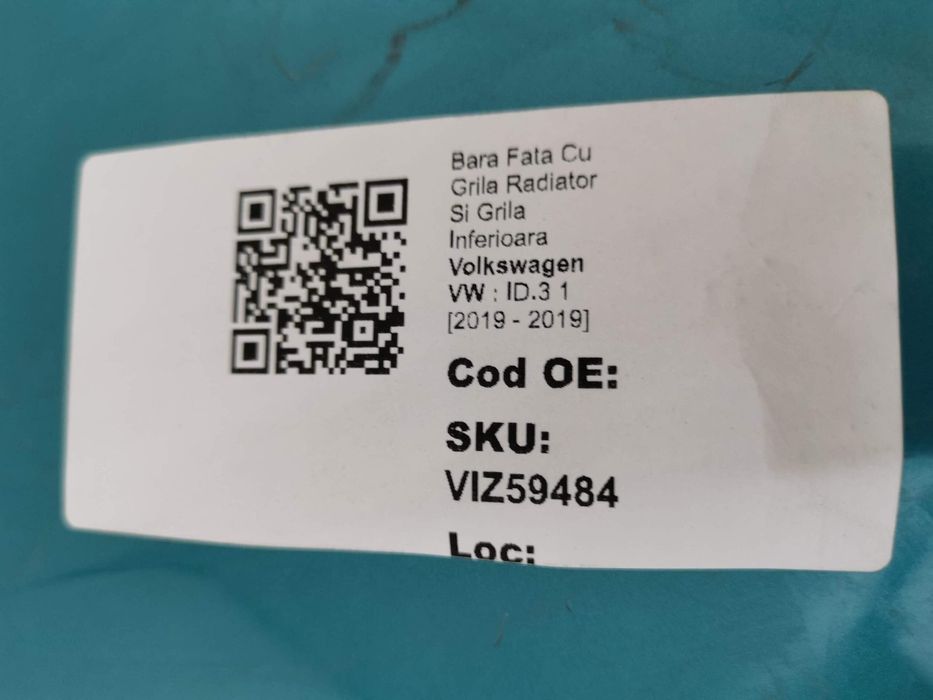 Предна Броня с Решетка на Радиатора и Долна Решетка Фолксваген ВВ ID.3