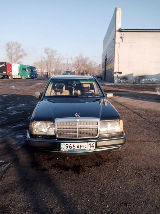 Продам Мерседес 124 на активном ходу