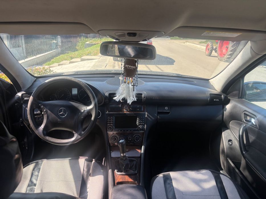 Mercedes C 220 w203 2005