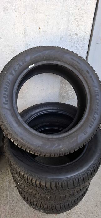 4бр. 215/60/17 Goodyear 7.5mm грайфер . Безплатен монтаж