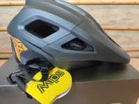 Новый фирменный вело шлем Fox Racing Mainframe MIPS из США