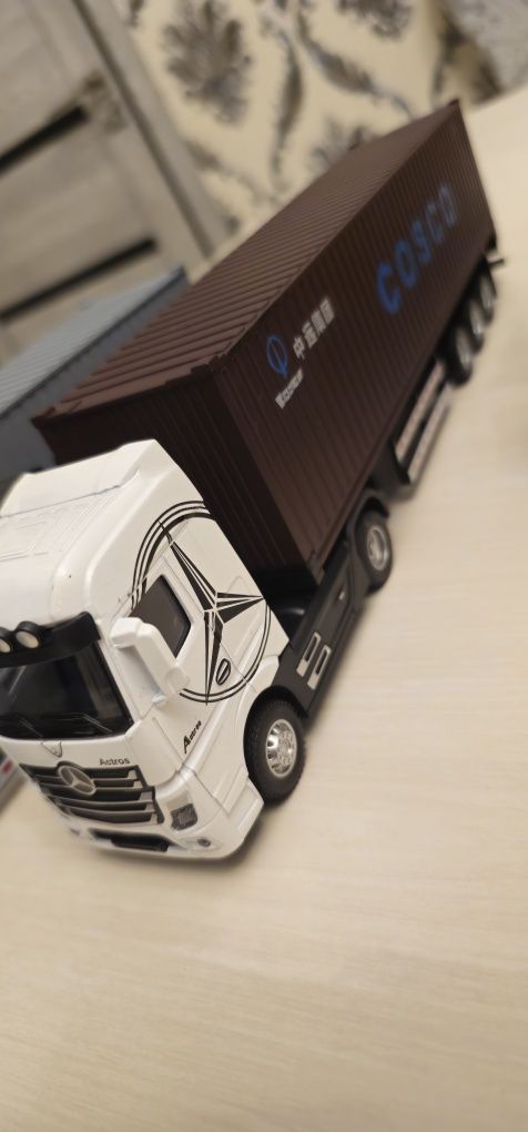 Mercedes benz Actros mp4 моделька
