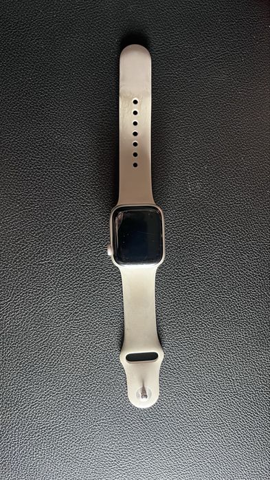 Apple Watch 8 series, 41 mm