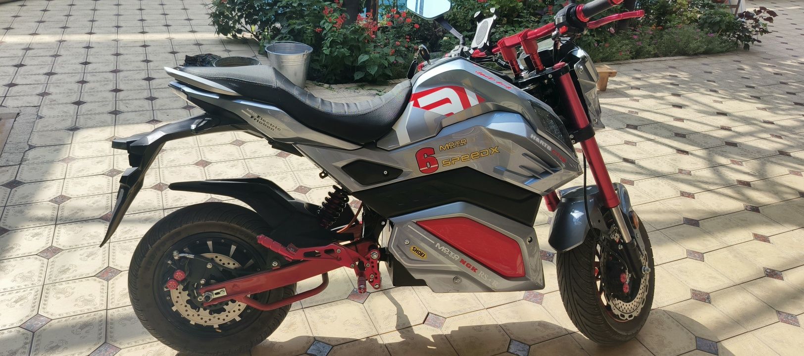 Elektra moto S6 sotiladi