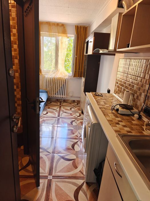 Pf închiriez camera camin 12 mp bularga wc dus